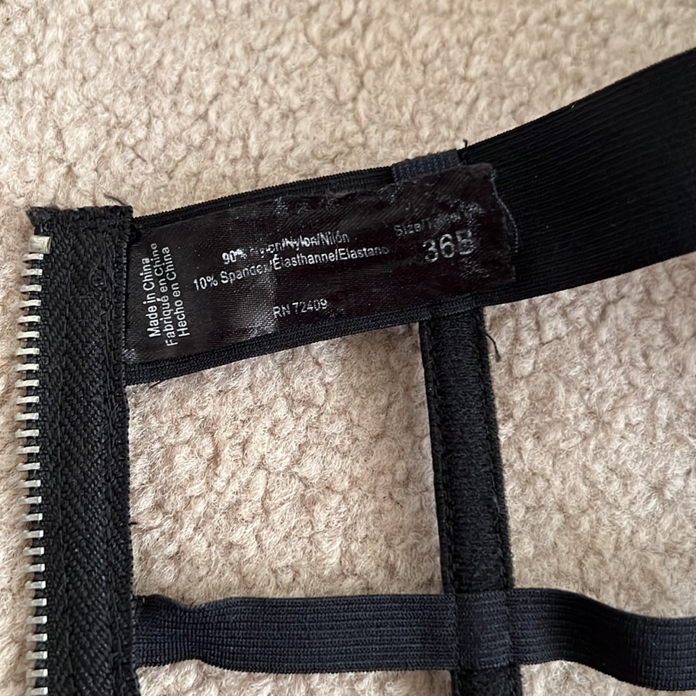 Padded Strapless Bandeau Padded Bra Size 36B - Picture 4 of 5